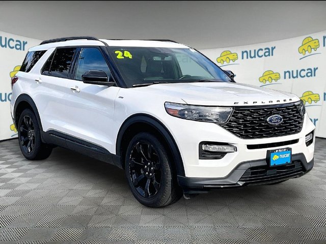 2024 Ford Explorer ST-Line