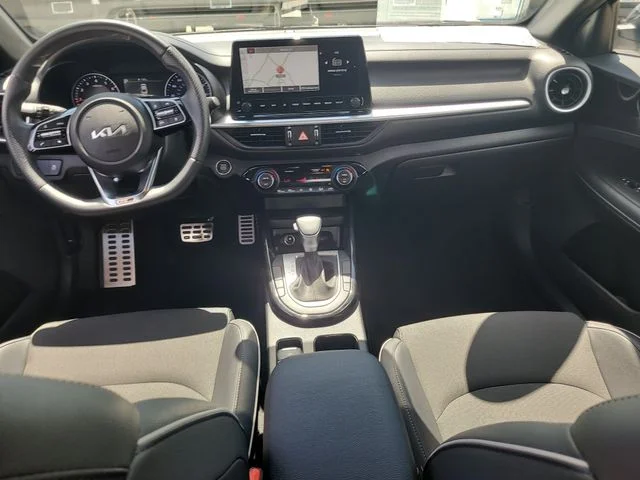 Used 2024  Kia GT-Line image 15