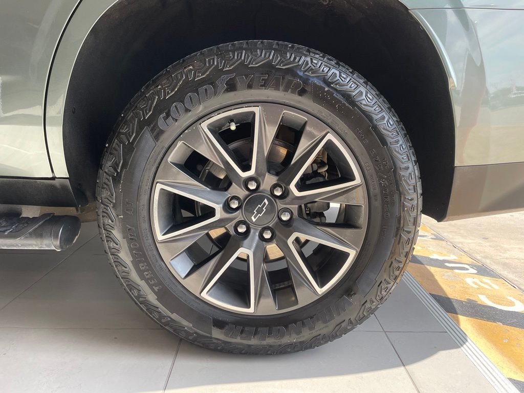 Used 2024  Chevrolet Z71 image 21