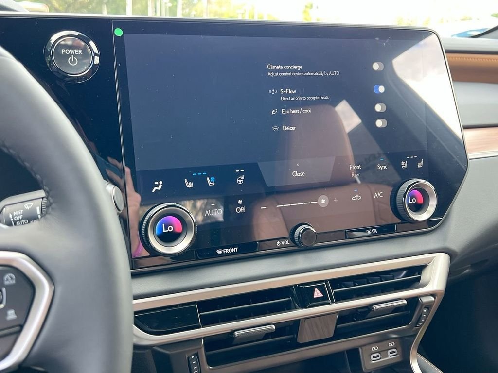 2026 Lexus RX 350h Premium - Photo 17