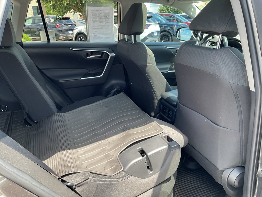 Used 2022 Magnetic Gray Metallic Toyota Hybrid XLE image 15