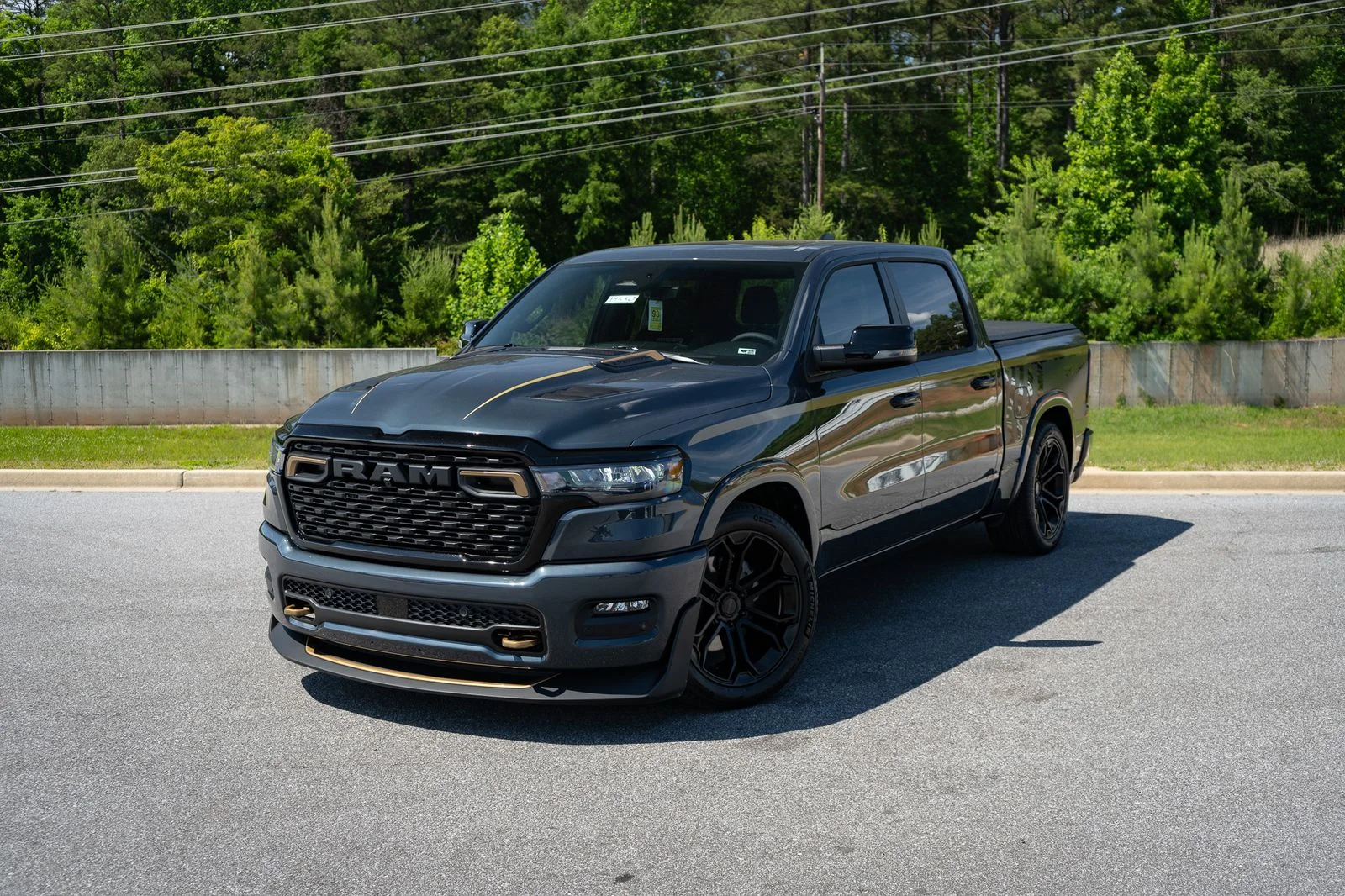 New 2026 Forged Blue Metallic Exterior Paint RAM Big Horn/Lone Star image 4