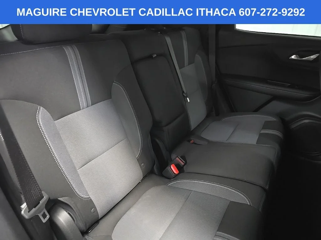 Used 2023 White Chevrolet LT image 16