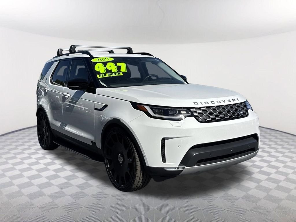 Used 2025 White Land Rover S image 3