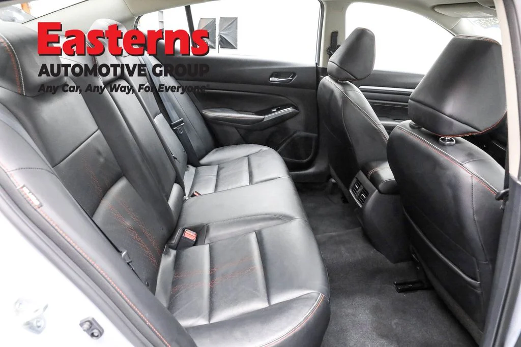 Used 2023 Gray Nissan 2.0 SR image 22