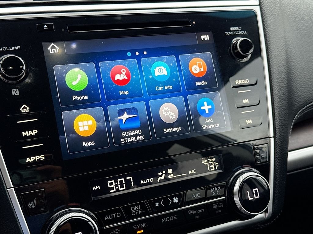 Used 2019 Ice Silver Metallic Subaru Limited image 15