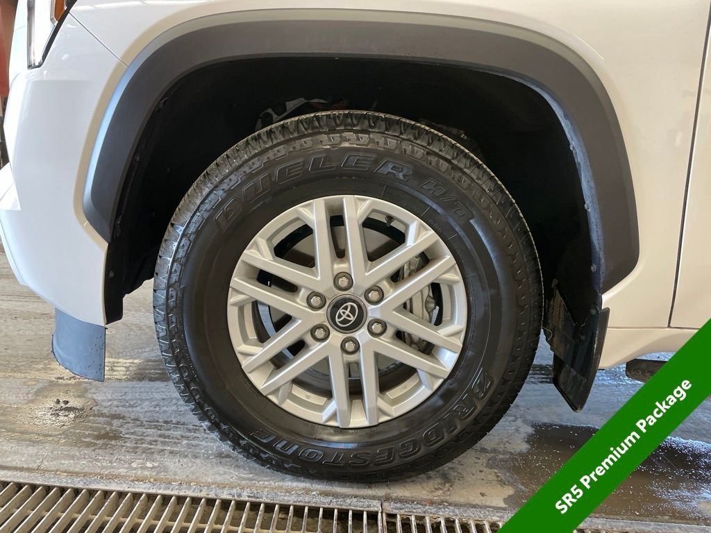 Used 2025 White Toyota SR5 image 9