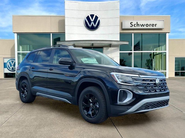 New 2026 Deep Black Pearl Volkswagen Peak Edition 4Moti image 4