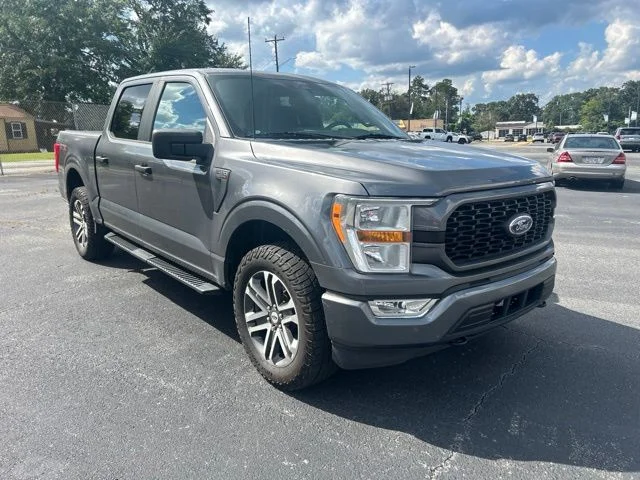 Used 2022 Gray Ford XL image 6