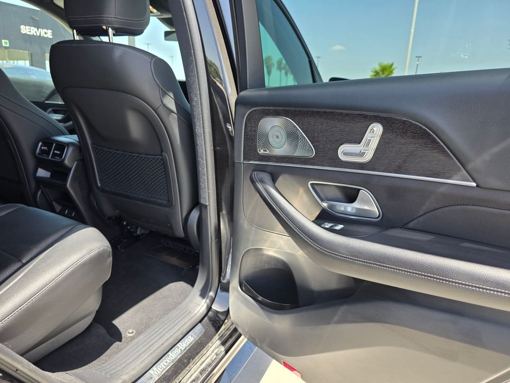 New 2026 Obsidian Black Metallic Mercedes-Benz GLE 350 image 14