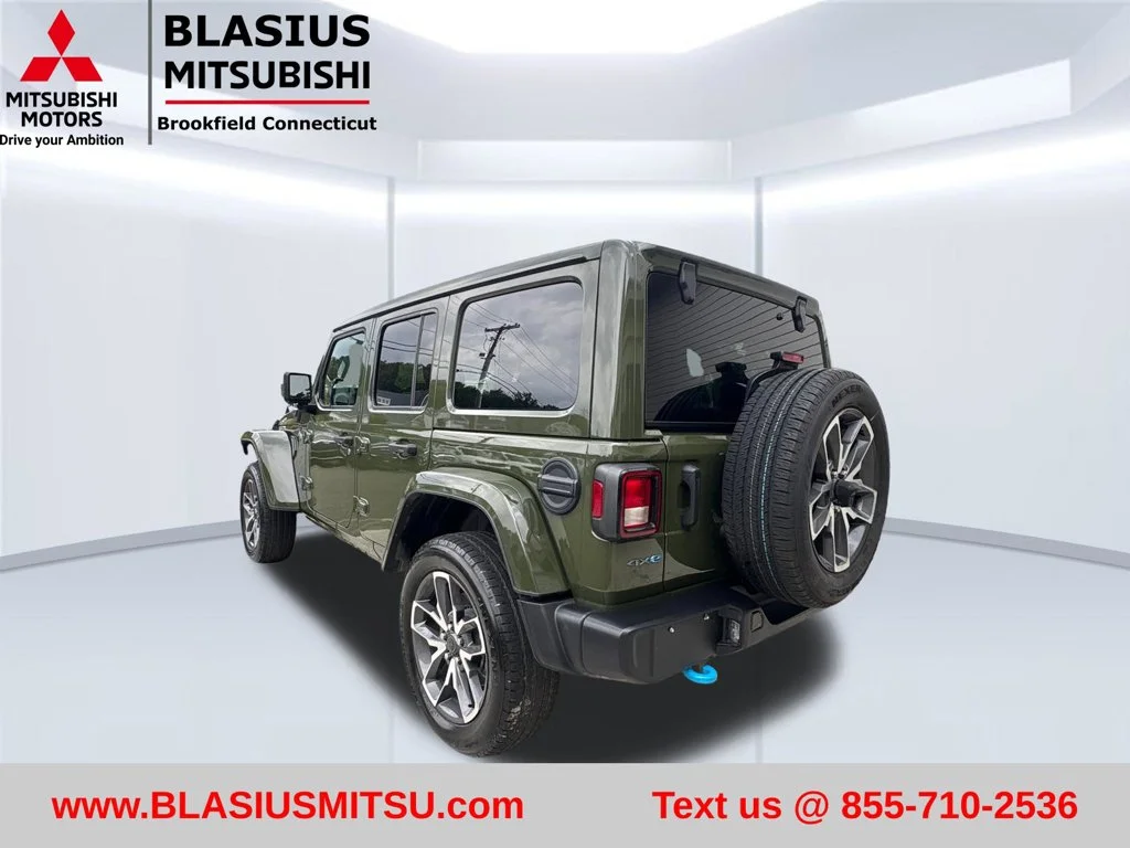 Used 2024 Green Jeep Sport S 4xe image 12