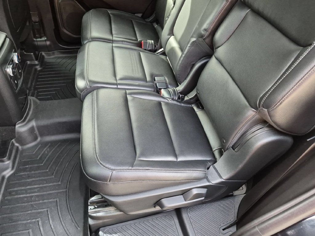 Used 2020 Black Ford XLT image 24