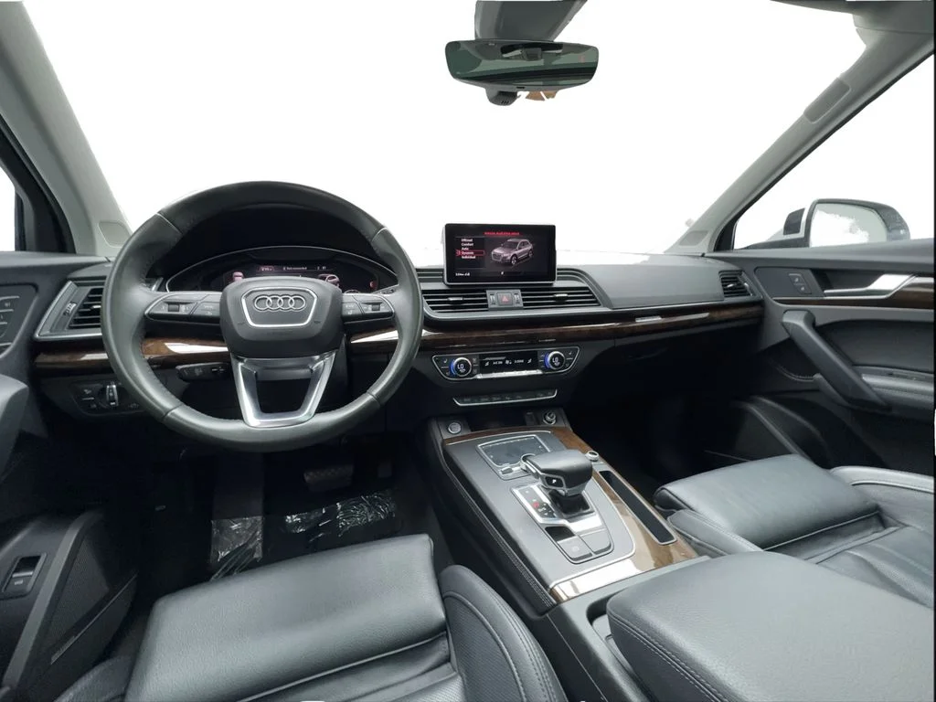 Used 2019 White Audi 2.0T Prestige image 34
