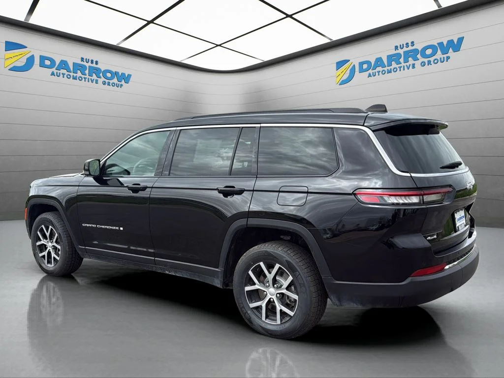 Used 2024 Black Jeep Limited image 3