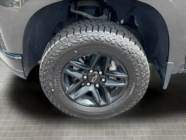 Used 2021 Brown Chevrolet LT Trail Boss image 15