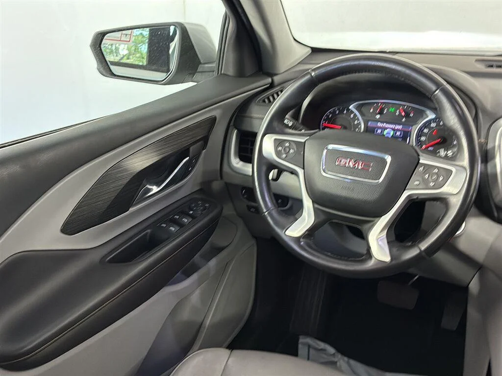 Used 2019 Quicksilver Metallic GMC SLT image 16