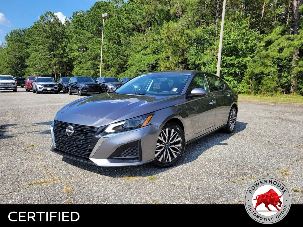 Used 2023 Gray Nissan 2.5 SV image 1