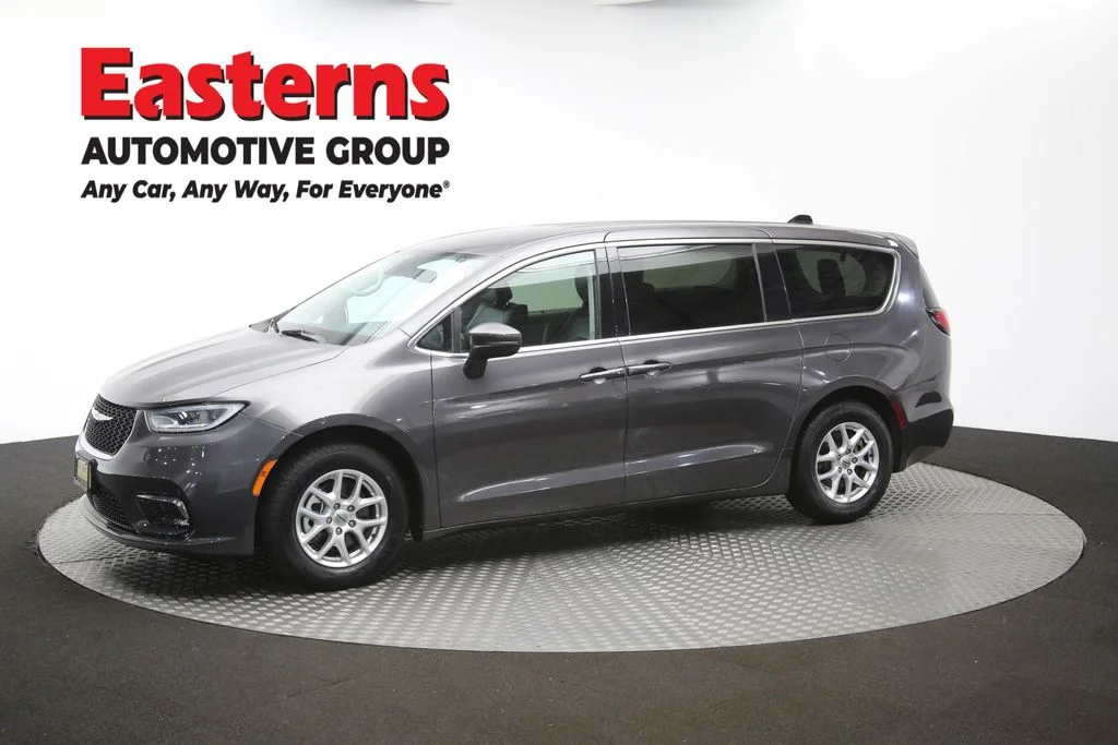 Used 2023 Gray Chrysler Touring L image 58