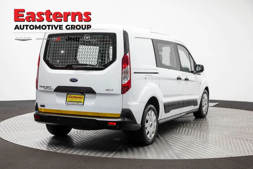 Used 2022 White Ford XLT image 6