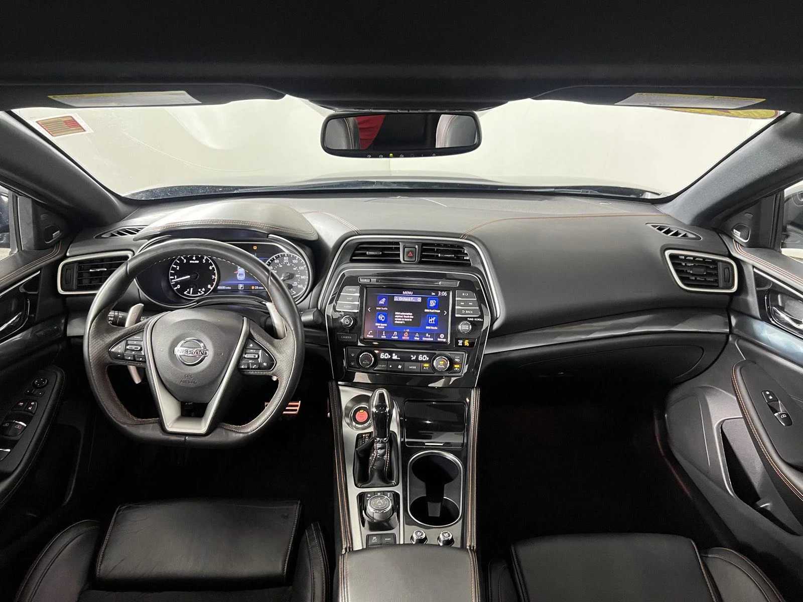 Used 2022 Gun Metallic Nissan SR image 27