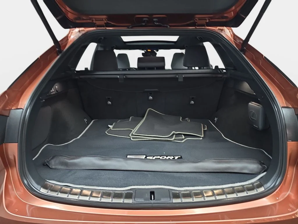Used 2023 COPPER CREST Lexus 500h F SPORT Performance image 14