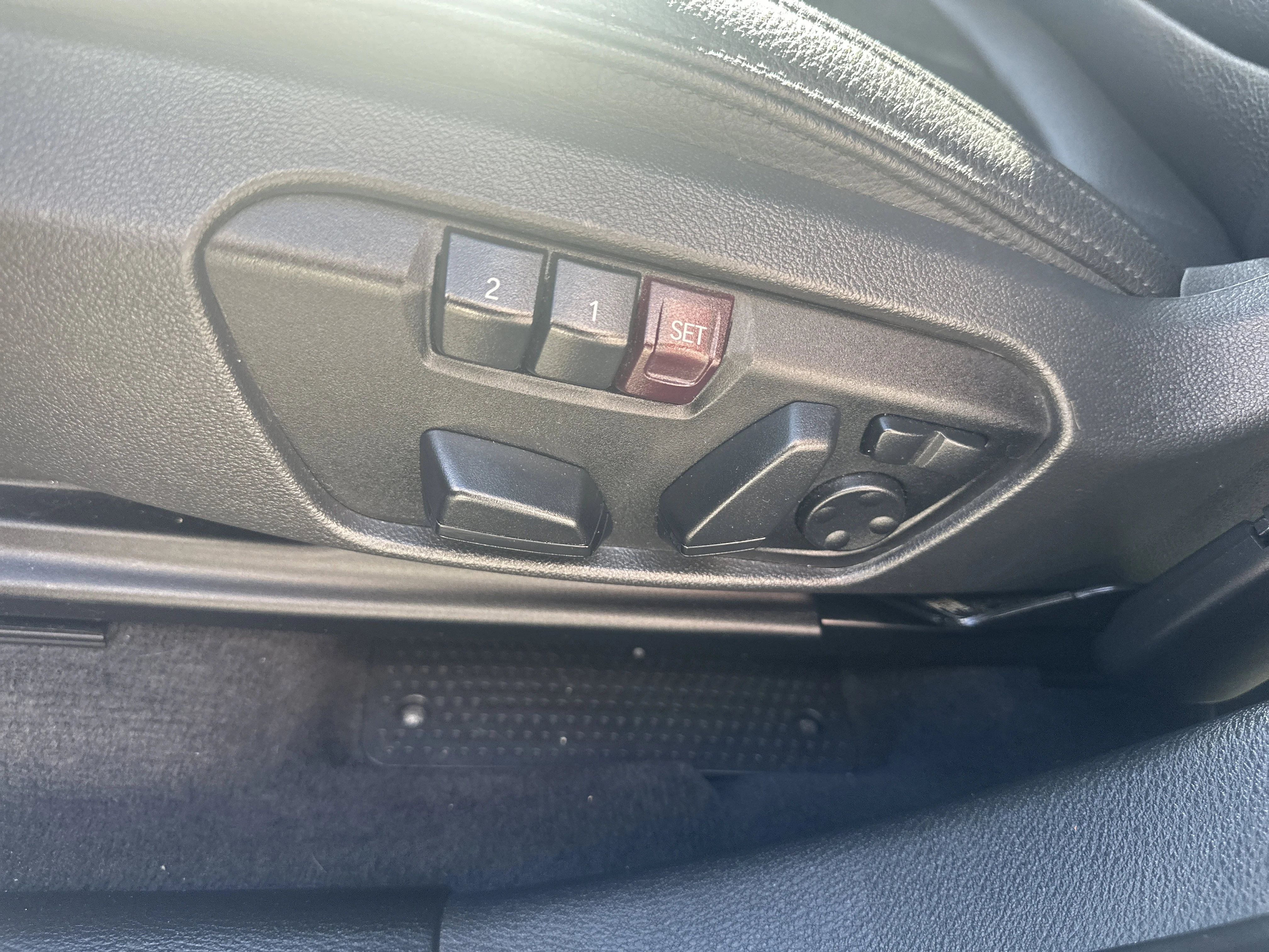 Used 2019 Black Sapphire Metallic BMW xDrive28i image 23