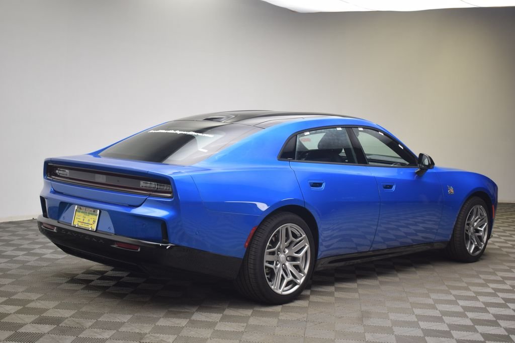2026 Dodge Charger Daytona Scat Pack - Photo 6