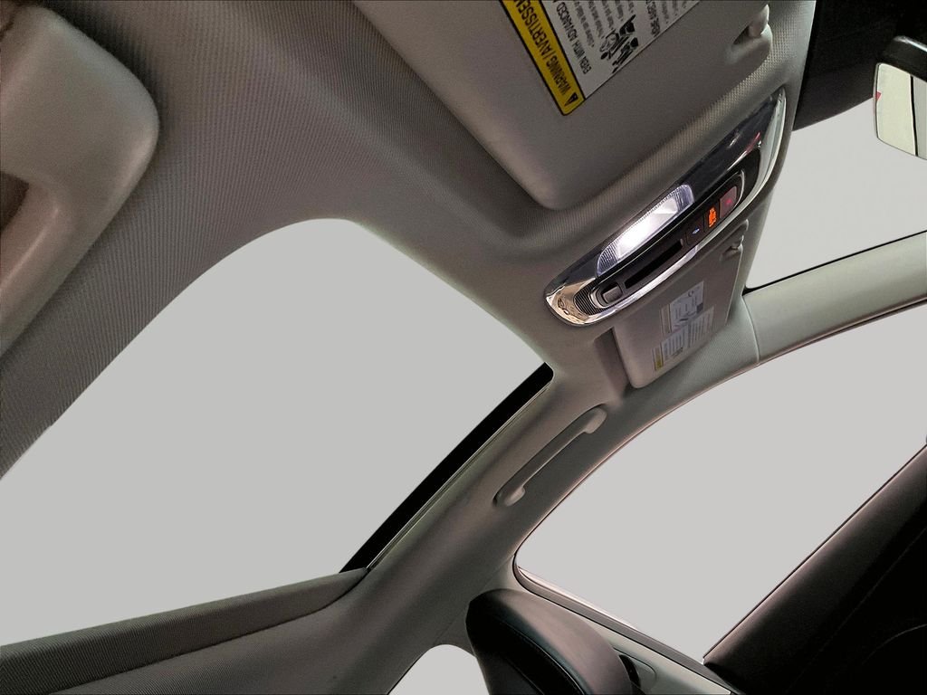 Used 2024 White Hyundai Limited image 21
