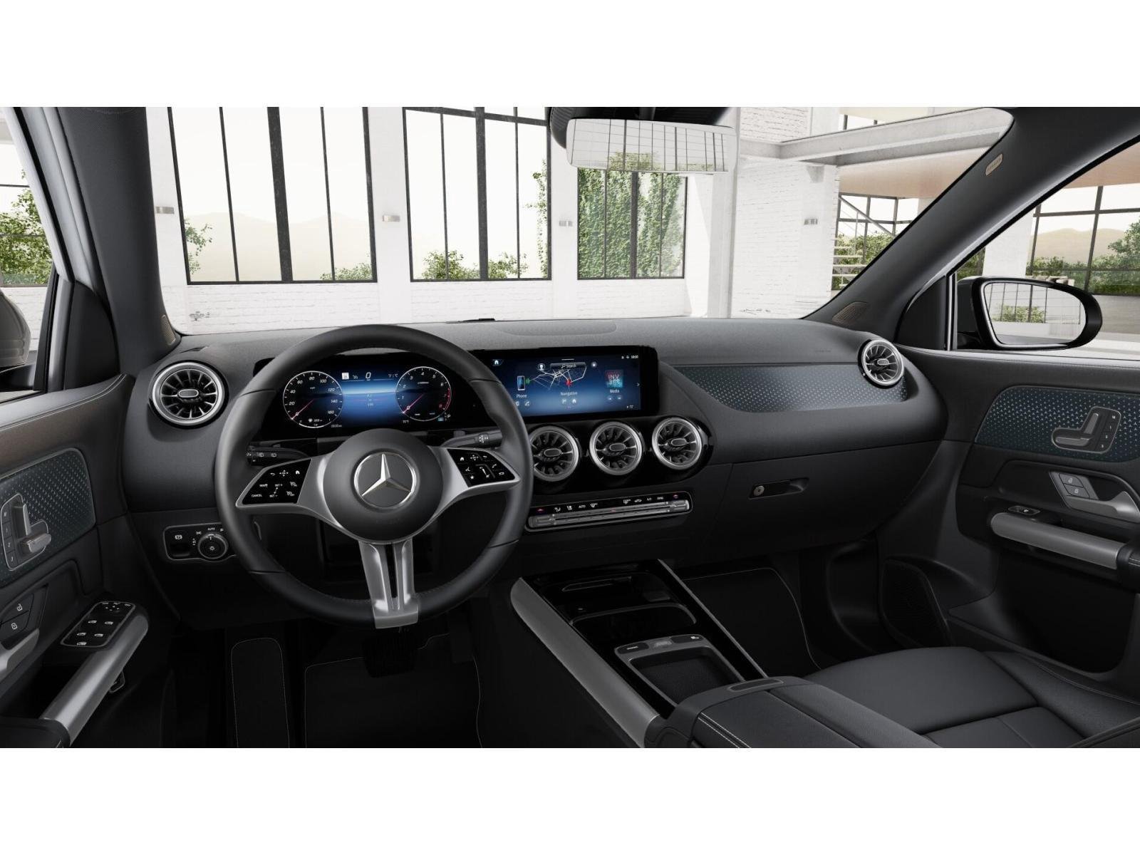 New 2026 Polar White Mercedes-Benz GLA250 image 2