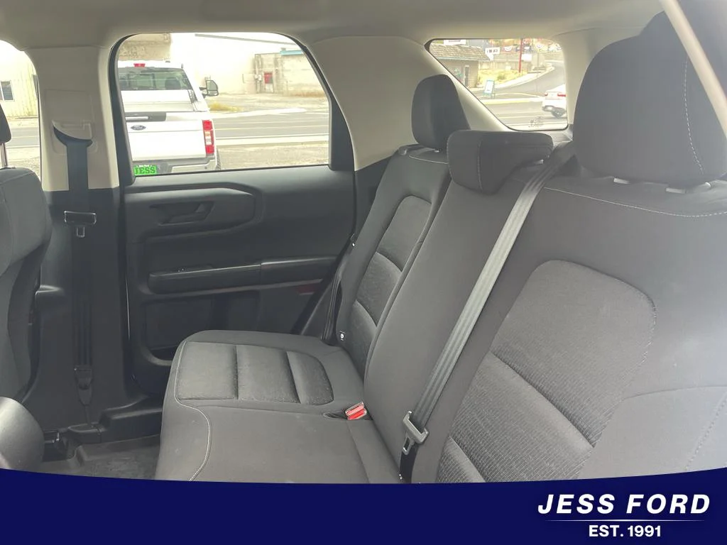 Used 2023 Oxford White Ford BASE image 21