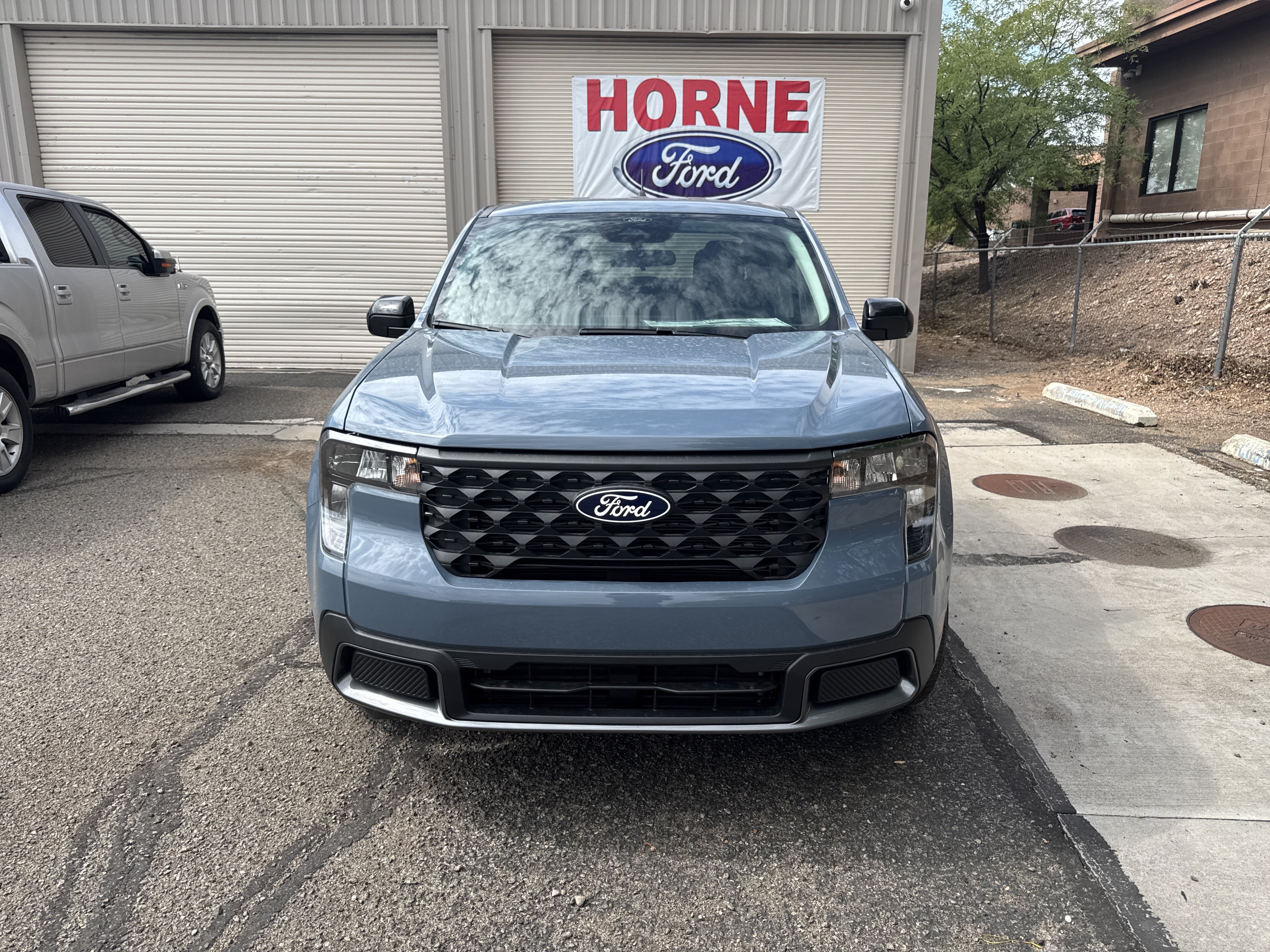 New 2026 Azure Gray Metallic Tri-Coat Ford XLT image 2