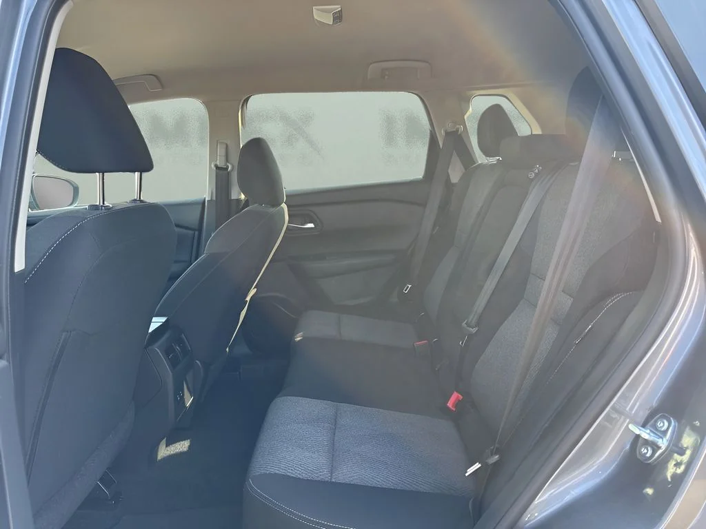 Used 2025 Gray Nissan SV image 11