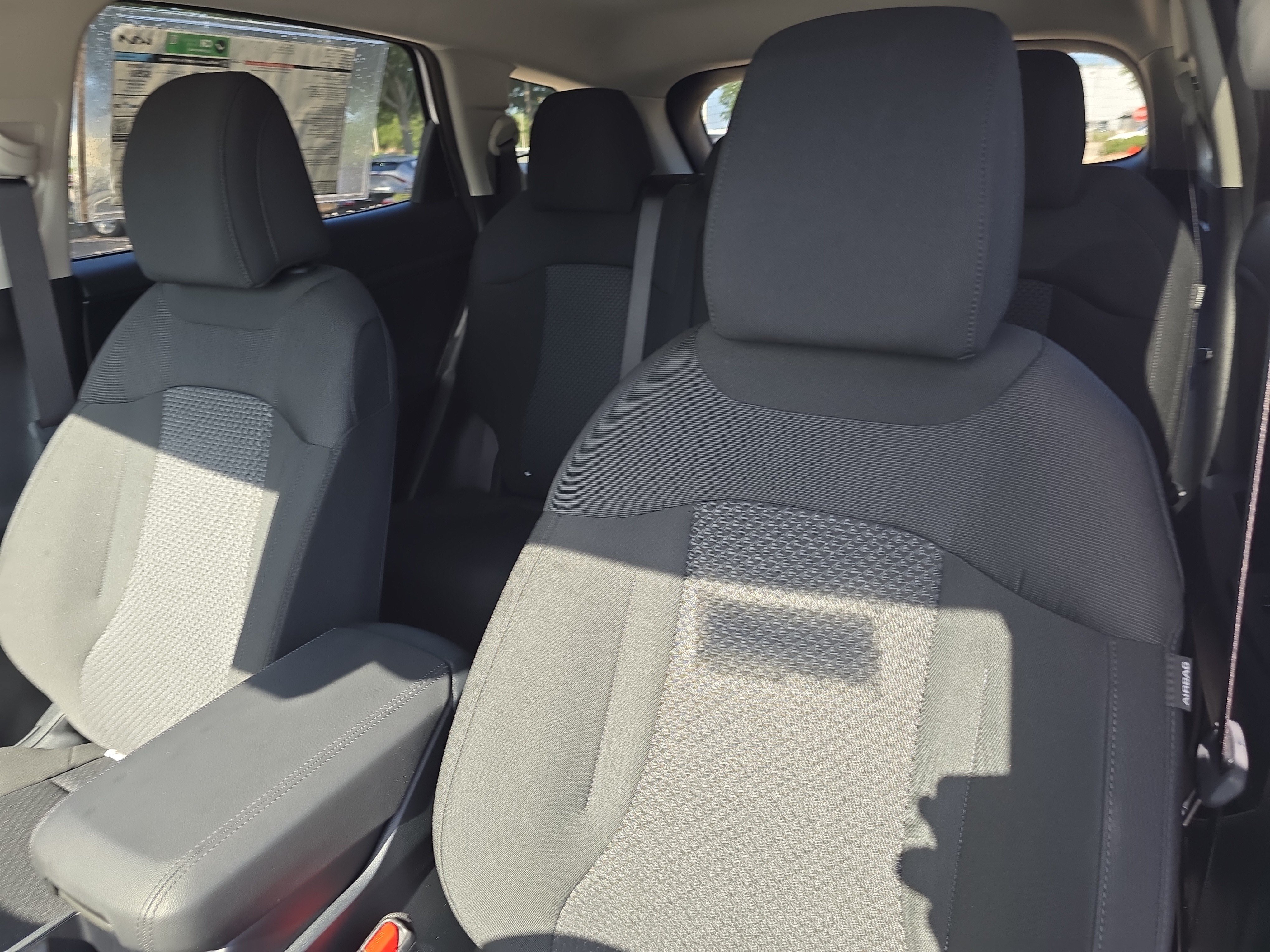 New 2026 Glacial White Kia LX image 21