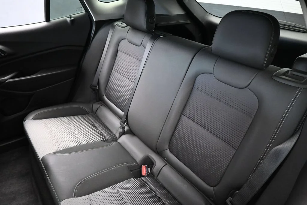Used 2025 Mosaic Black Metallic Chevrolet LT image 32