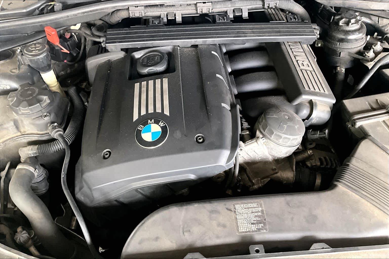 Used 2011 Jet Black BMW 328i image 31