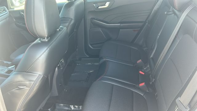 2025 Ford Escape Hybrid ST-Line - Photo 37