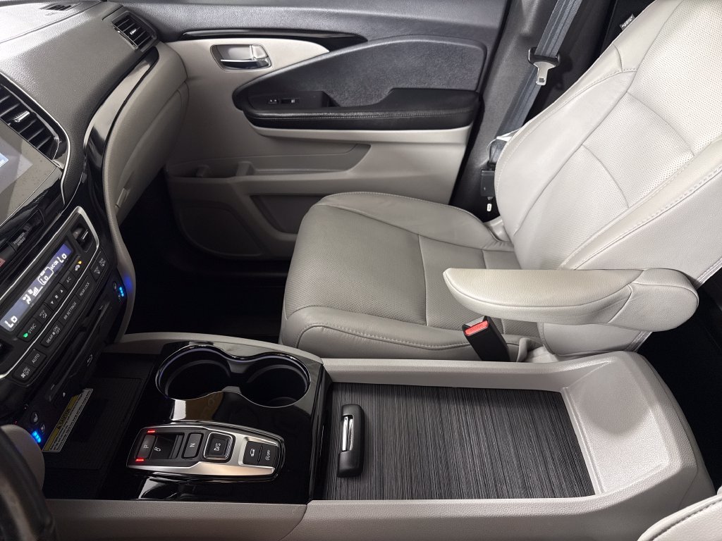 2019 Honda Pilot Elite - Photo 21