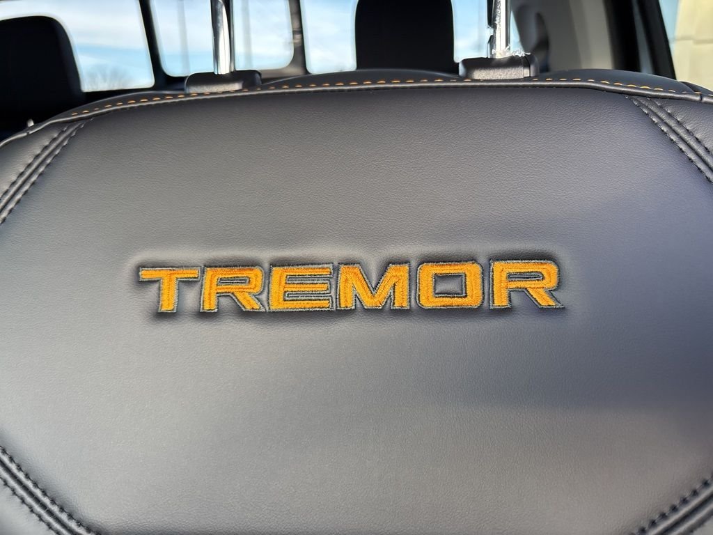 2026 Ford Maverick Tremor - Photo 13