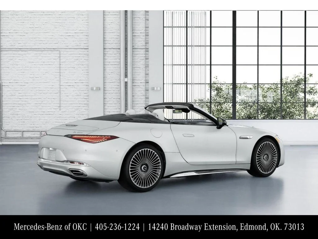 New 2026 MANUFAKTUR moonlight white magno (White Ambiance) Mercedes-Benz Maybach SL 680 image 20