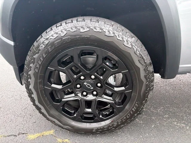 New 2026 Sterling Gray Metallic Chevrolet Trail Boss image 11