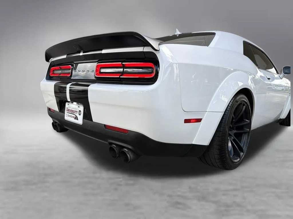 Used 2020 White Dodge R/T Scat Pack Widebody image 25