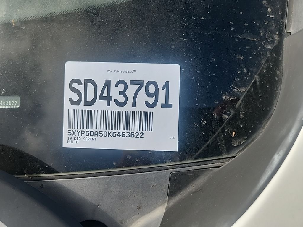 Used 2019 White Kia LX image 4