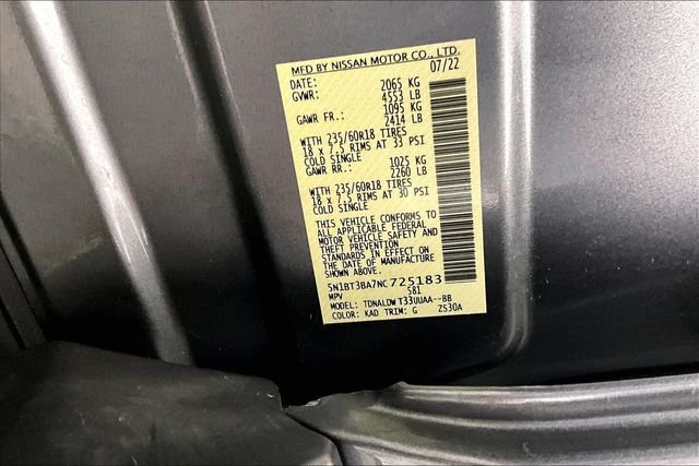 Used 2022 Gray Nissan SV image 18