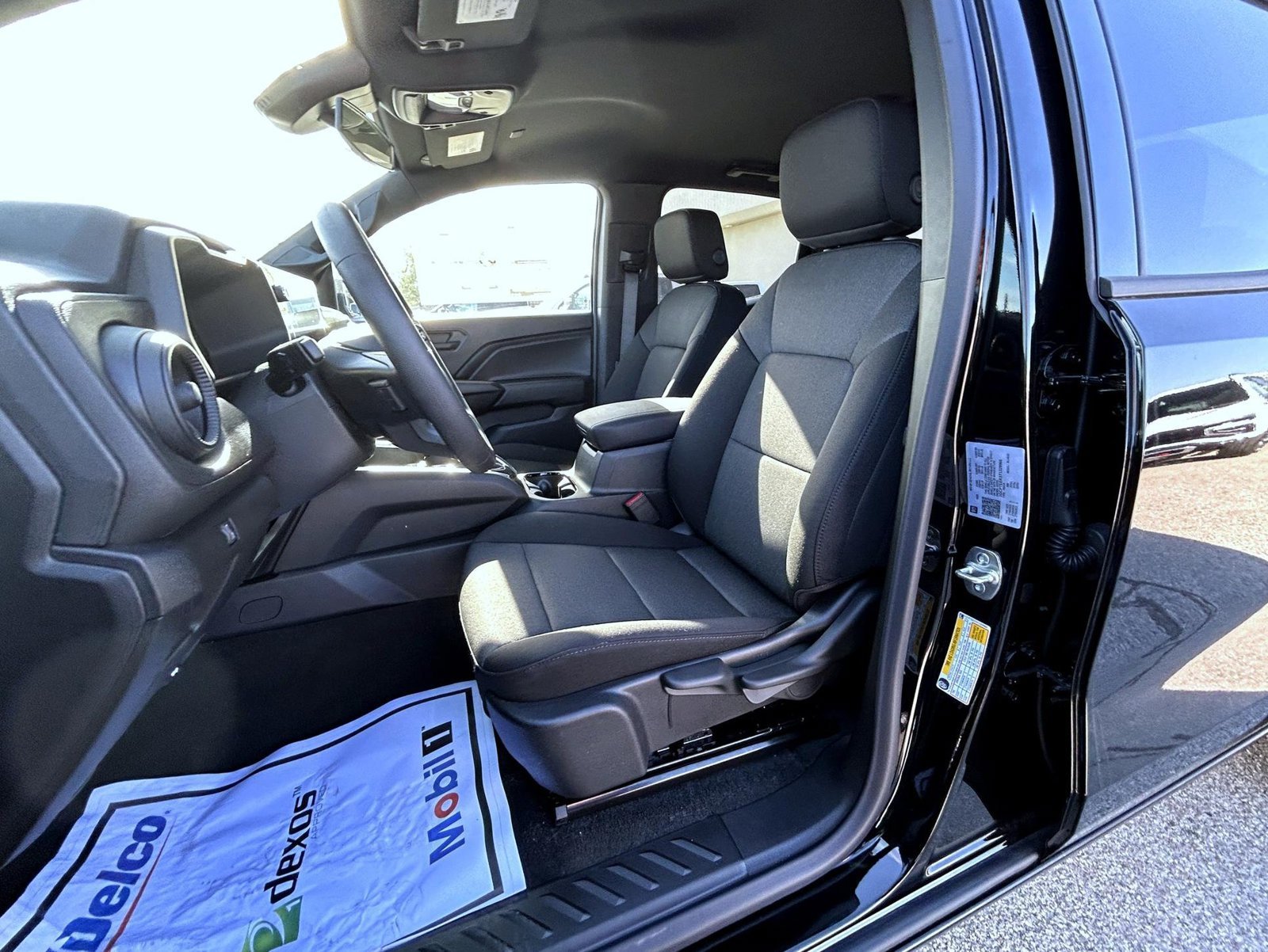 2026 Chevrolet Colorado Trail Boss - Photo 10