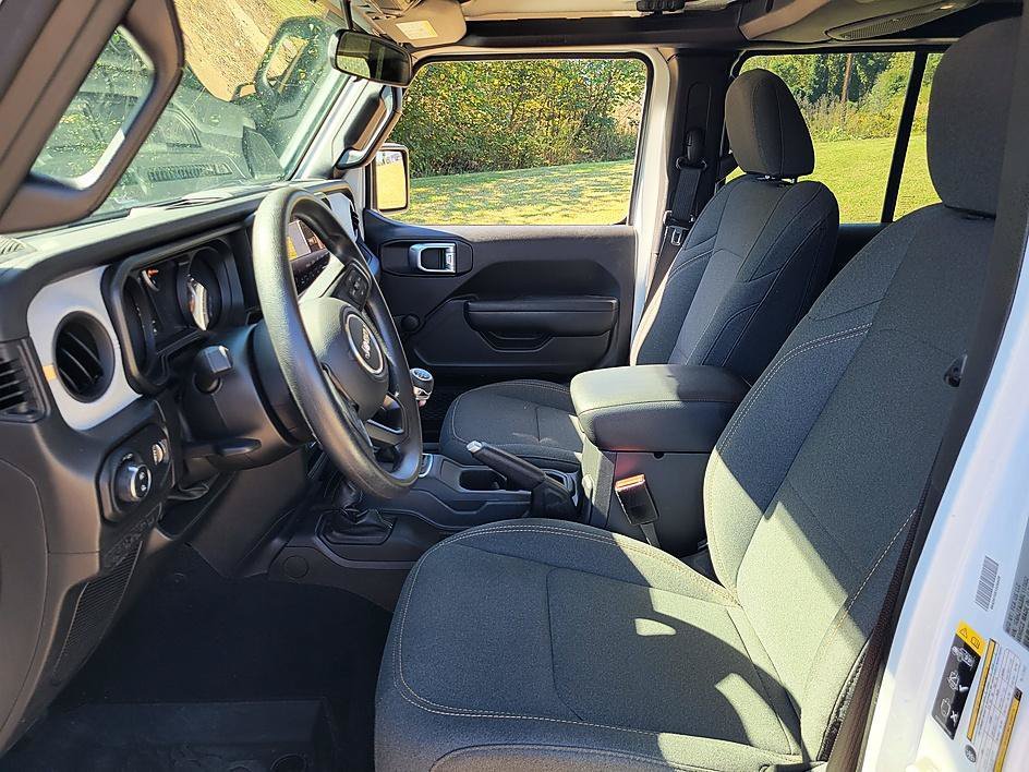 Used 2024 Bright White Clearcoat Jeep Sport image 11