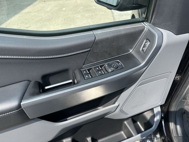 Used 2024  Ford XLT image 17