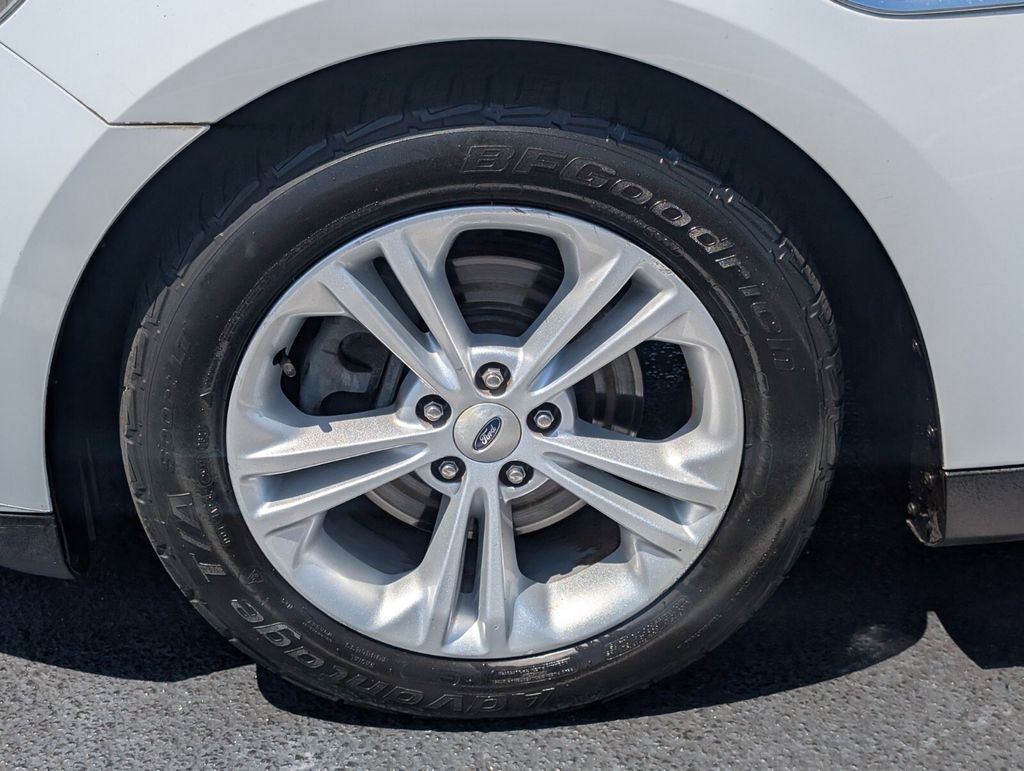 Used 2015 White Ford SEL image 16