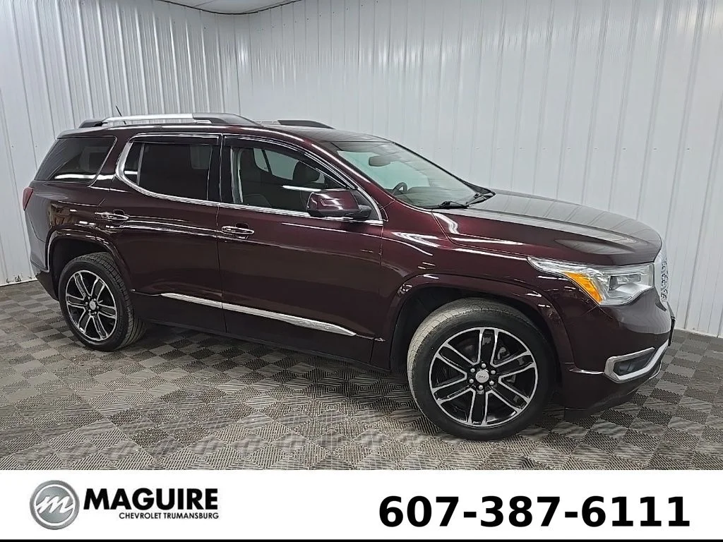 Used 2017 Red GMC Denali image 1