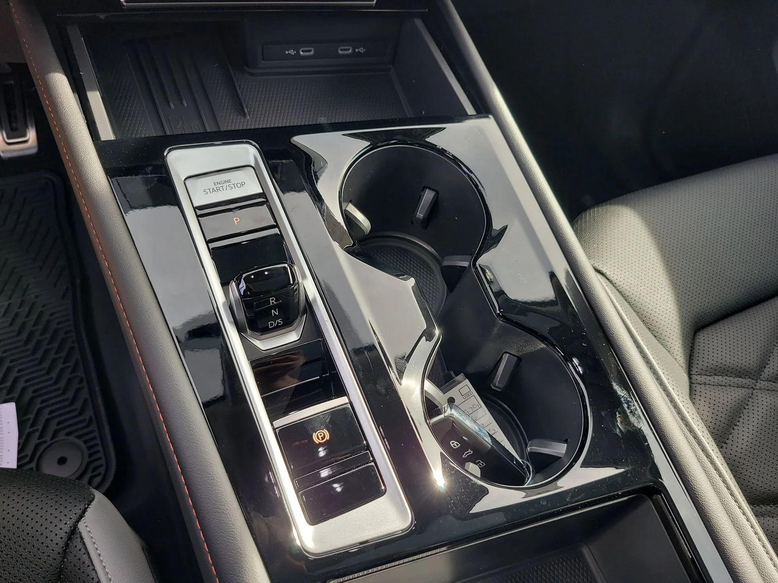 New 2026 Pure Gray Volkswagen 2.0T Peak Edition image 26