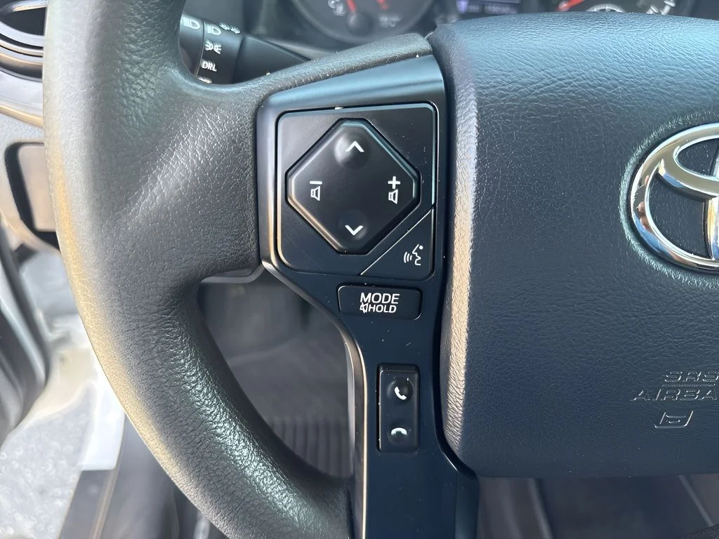 Used 2019 White Toyota SR image 13